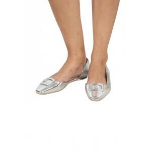 NEW CHINESE LAUNDRY women's raelynn metallic flat shoes in silver